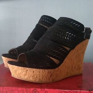 wedges black size 7 sandels